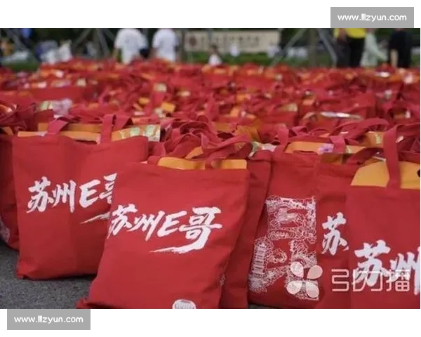 昆山台胞助威团燃爆苏超 万人赛场见证两岸情谊升温 昆山台胞助威团燃爆苏超 万人赛场见证两岸情谊升温